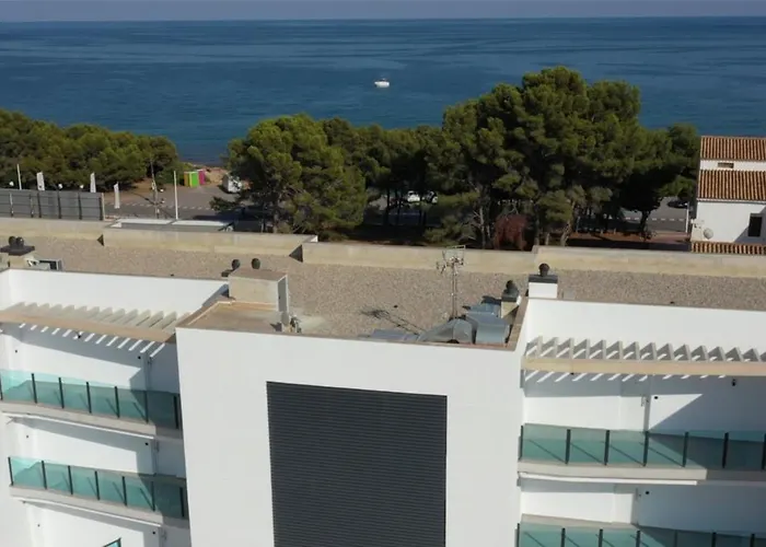 Azahar Beach Red Apartments & Spa
