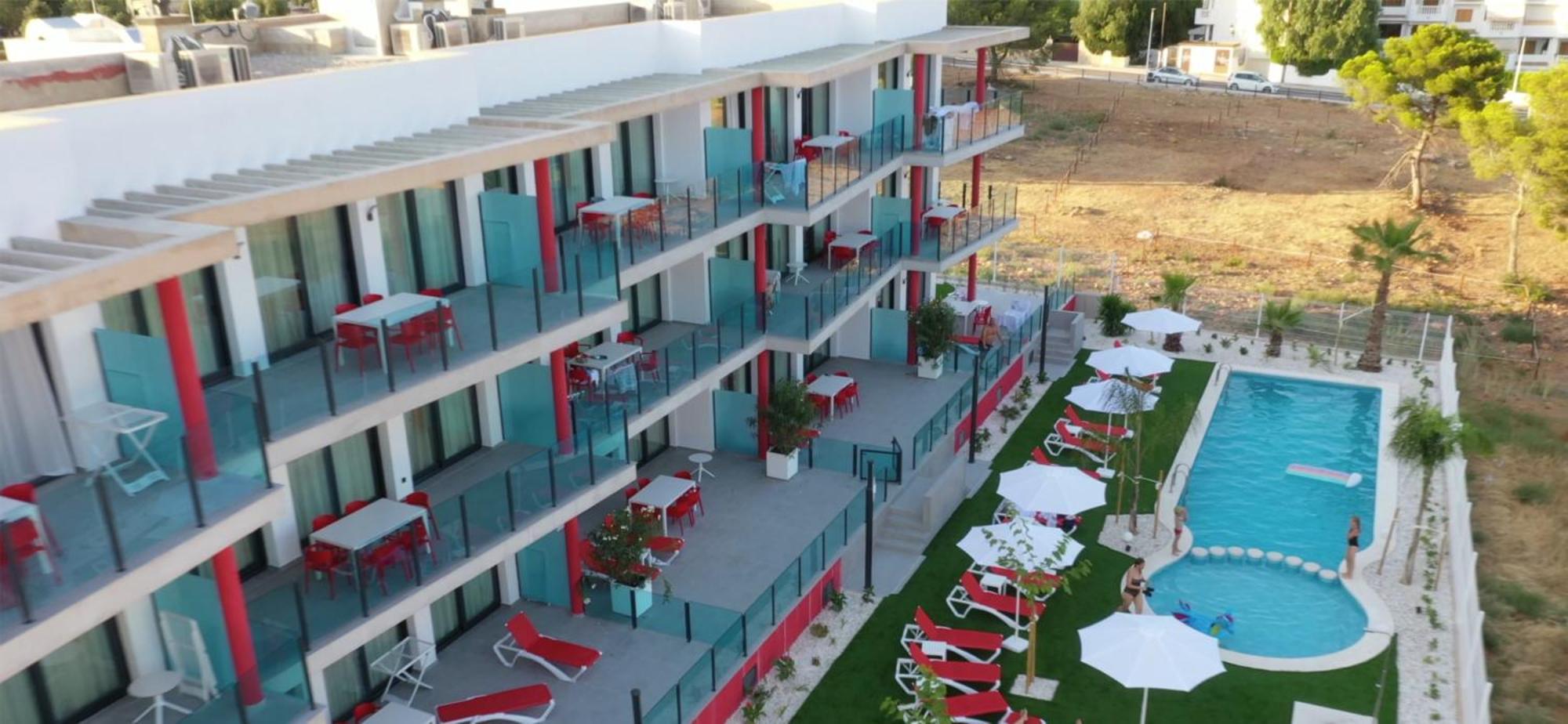 Azahar Red & Hotel
